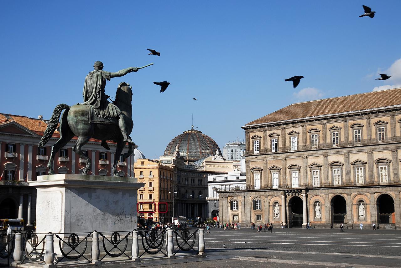 Residenza Dell'Opera Bed & Breakfast Naples Exterior photo